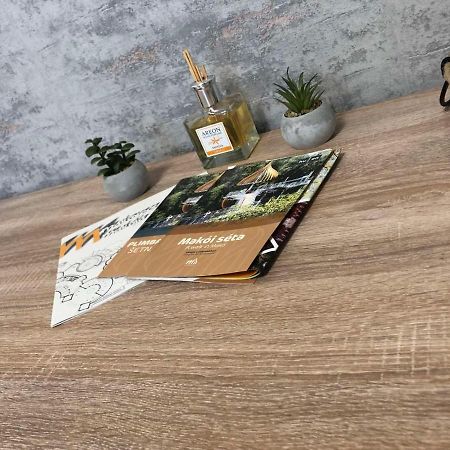 Tulipan Apartman Makó Buitenkant foto